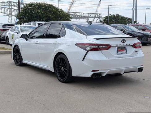 Used 2024 Toyota Camry XSE w/ Navigation Package FWD image 9