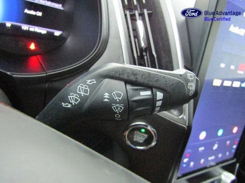 Certified 2024 Ford Edge Titanium AWD/4WD image 37