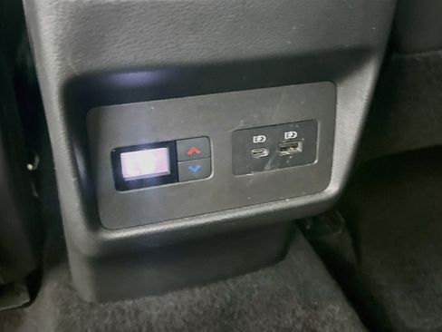 Used 2023 Nissan Rogue SL w/ SL Premium Package FWD image 28