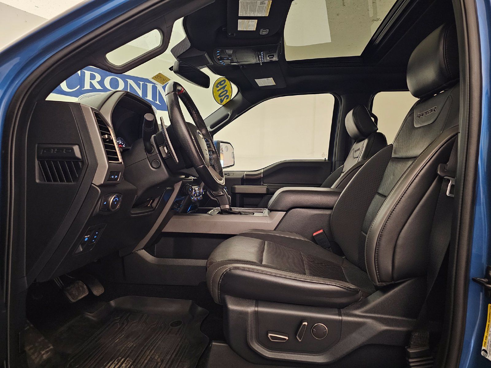 Used 2019 Ford F150 Raptor w/ Equipment Group 802A Luxury AWD/4WD image 14