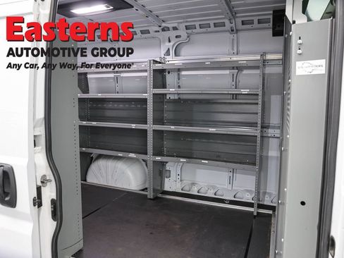 Used 2023 RAM ProMaster 2500 w/ Convenience Group FWD image 19