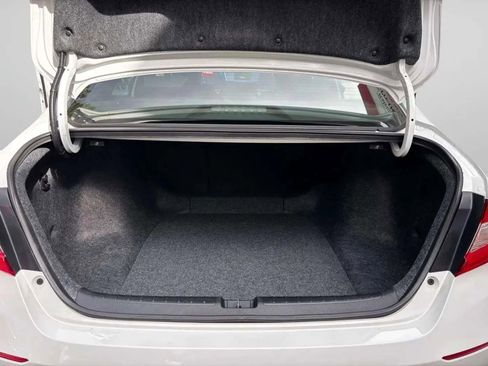 Used 2022 Honda Accord Sport image 14