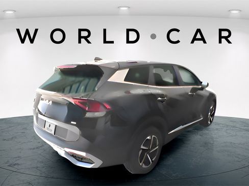 Certified 2024 Kia Sportage LX image 7