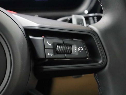 New 2026 Porsche Cayenne S image 28