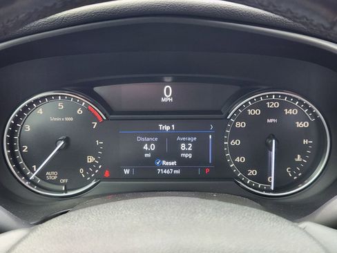 Used 2020 Cadillac XT4 Luxury w/ Cold Weather Package image 15