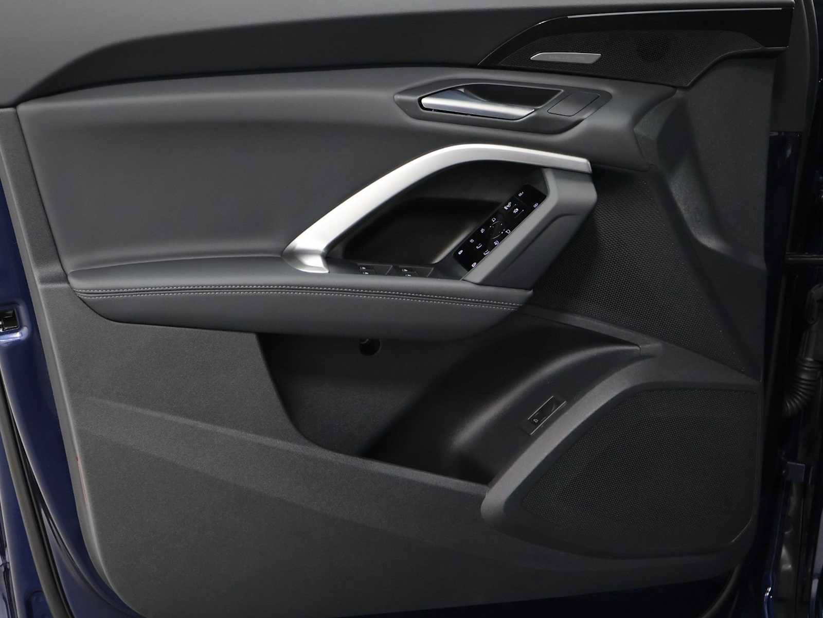 Certified 2025 Audi Q5 Premium Plus AWD/4WD image 16