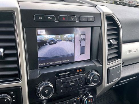 Used 2020 Ford F350 Lariat image 20