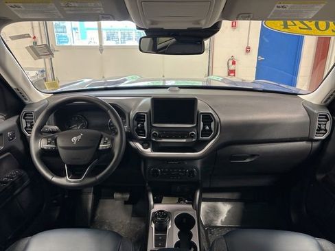 Used 2024 Ford Bronco Sport Outer Banks AWD/4WD image 15