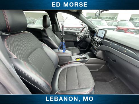 Certified 2025 Ford Escape ST-Line AWD/4WD image 25