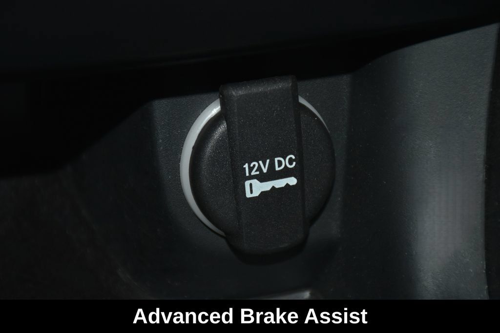 Used 2023 Dodge Charger Scat Pack RWD image 25
