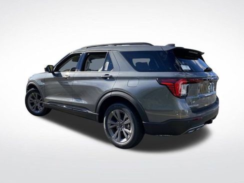 New 2026 Ford Explorer Active image 3