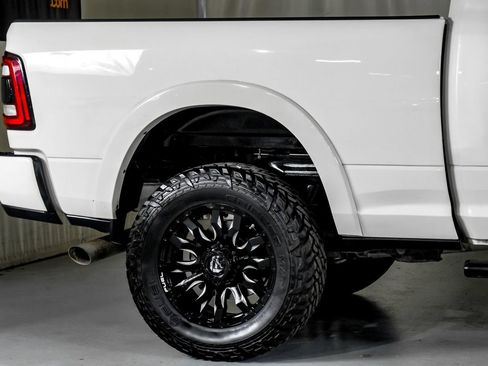 Used 2023 RAM 2500 Limited w/ Night Edition AWD/4WD image 7