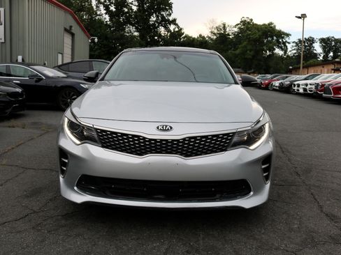 Used 2019 Kia Optima SX image 5