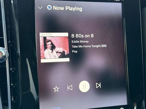 Used 2021 Volvo XC40 P8 Recharge w/ Advanced Package image 21