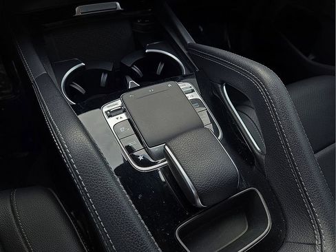 Used 2020 Mercedes-Benz GLE 350 4MATIC image 30