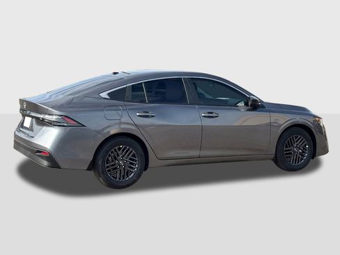 New 2026 Nissan Sentra SV FWD image 6