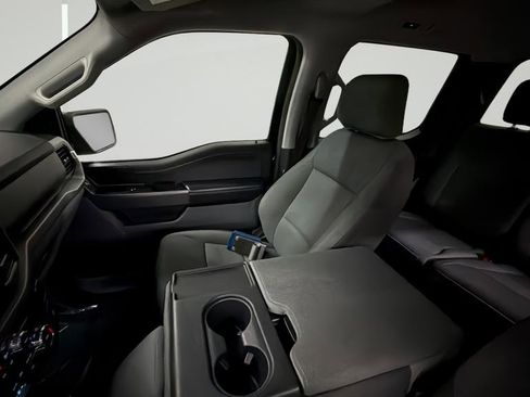 Certified 2025 Ford F150 XLT w/ Equipment Group 301A Standard image 38