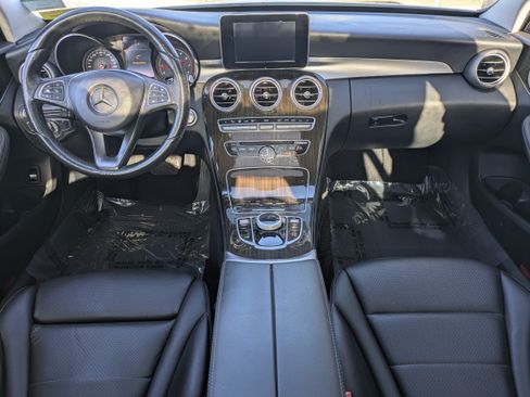 Used 2018 Mercedes-Benz C 300 4MATIC Sedan image 15
