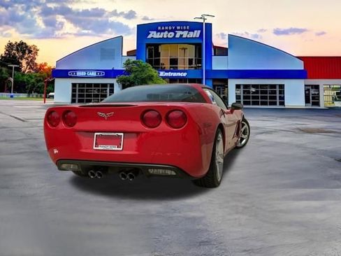 Used 2006 Chevrolet Corvette Coupe w/ Preferred Equipment Group RWD image 8