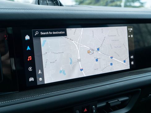 Certified 2025 Porsche Cayenne GTS image 28