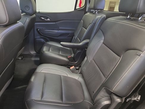 Used 2020 GMC Acadia SLT image 14