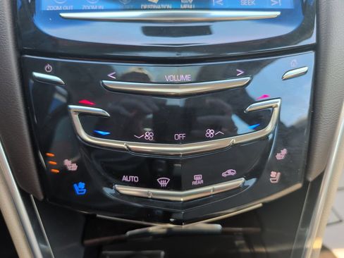 Used 2013 Cadillac XTS Premium AWD/4WD image 16