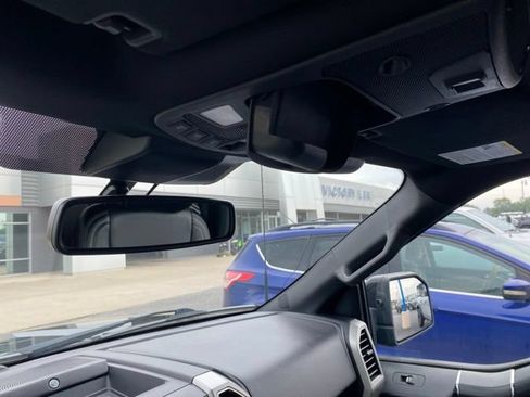 Used 2019 Ford F150 Lariat w/ Equipment Group 502A Luxury AWD/4WD image 26