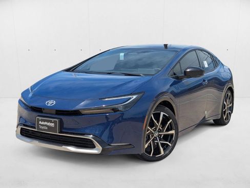 New 2025 Toyota Prius Plug-In Hybrid FWD image 1