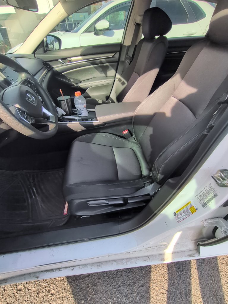 Used 2019 Honda Accord LX image 12