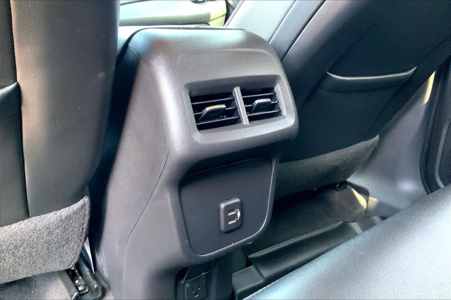 Used 2019 Chevrolet Equinox Premier AWD/4WD image 33