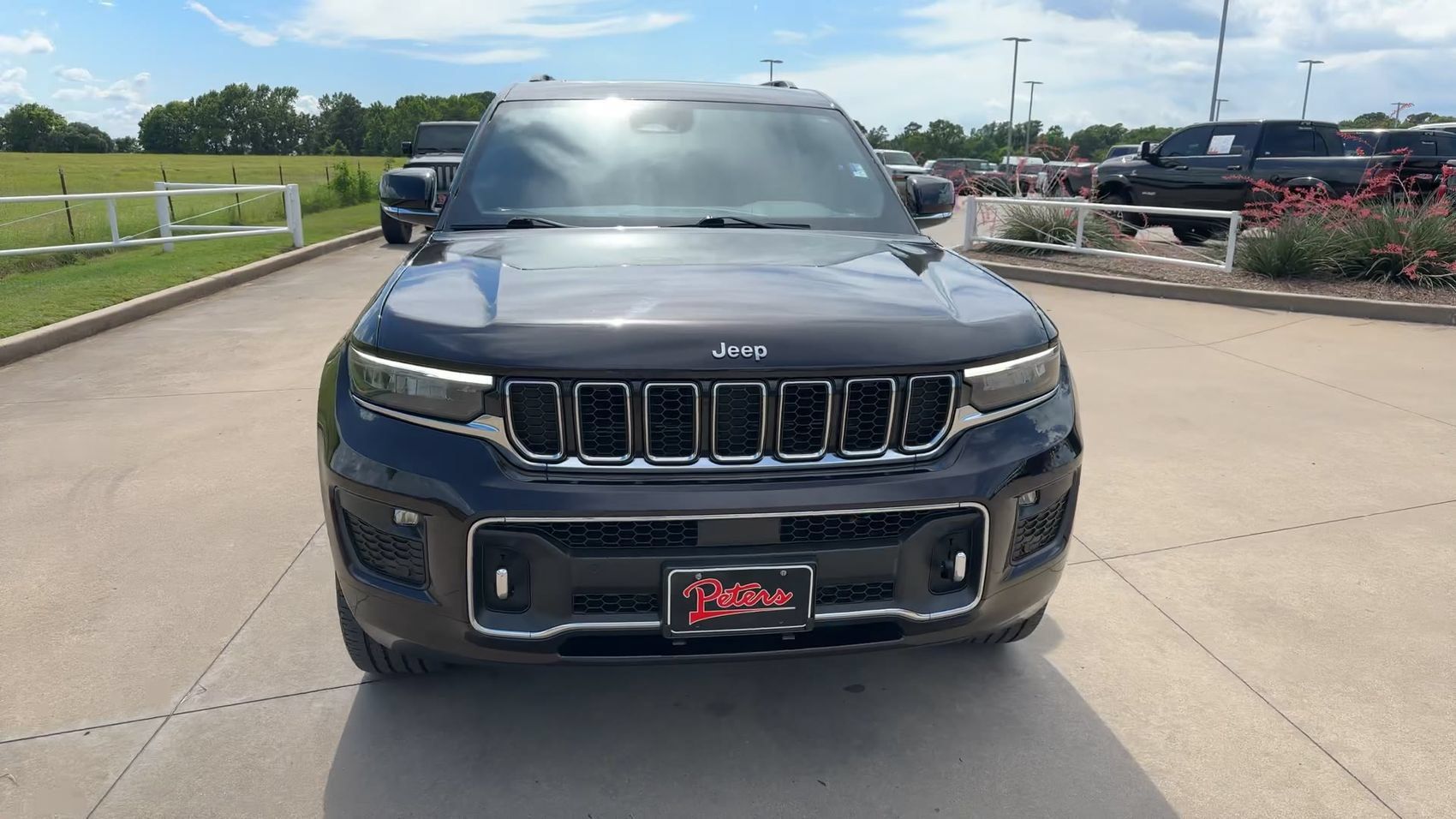 Used 2022 Jeep Grand Cherokee L Overland AWD/4WD image 4