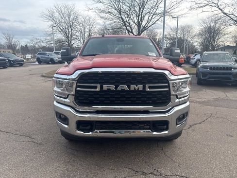 Used 2024 RAM 2500 Big Horn w/ Bed Utility Group image 2