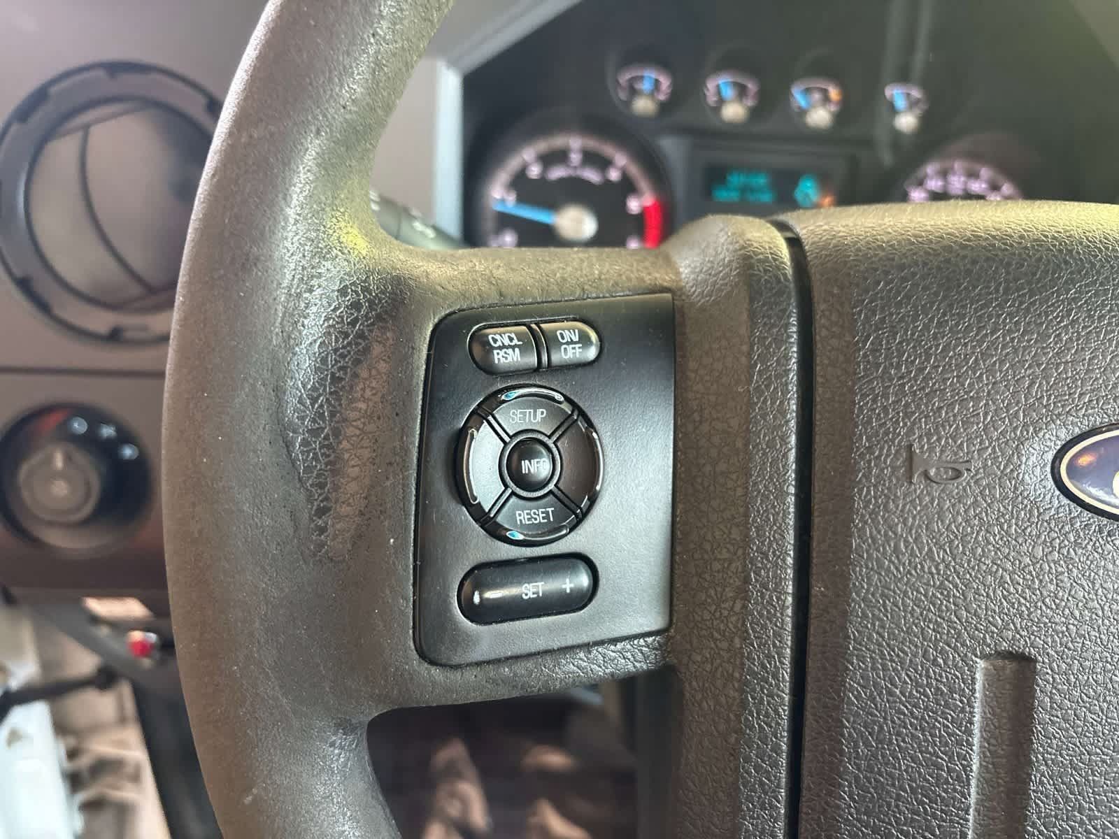 Used 2012 Ford F550 Luxury w/ PWR Equipment Group RWD image 9