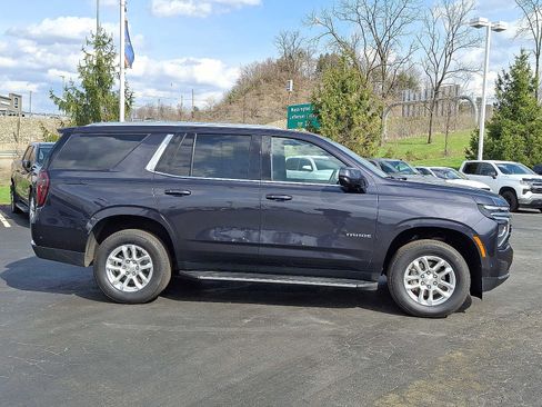 Used 2025 Chevrolet Tahoe LT image 7