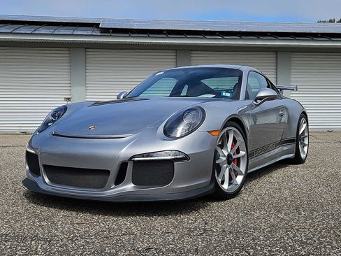Certified 2015 Porsche 911 GT3 RWD image 1