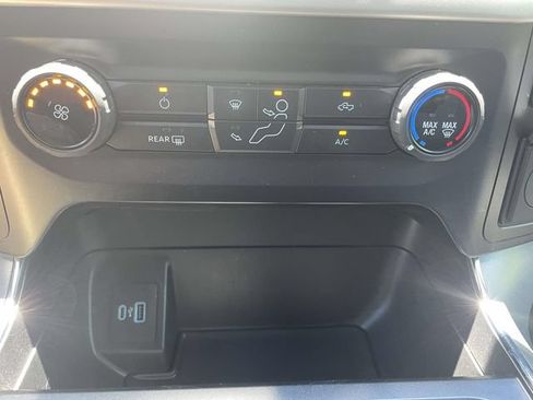 Used 2021 Ford F150 XLT AWD/4WD image 31
