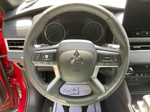 Used 2026 Mitsubishi Outlander LE AWD/4WD image 15
