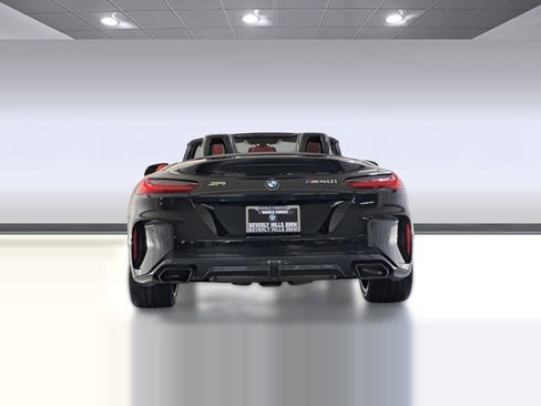 Used 2024 BMW Z4 M40i w/ Shadowloine Package image 9