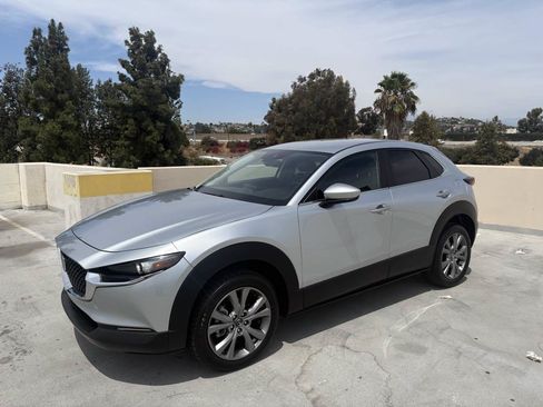 Used 2021 MAZDA CX-30 FWD 2.5 S w/ Select Package image 2
