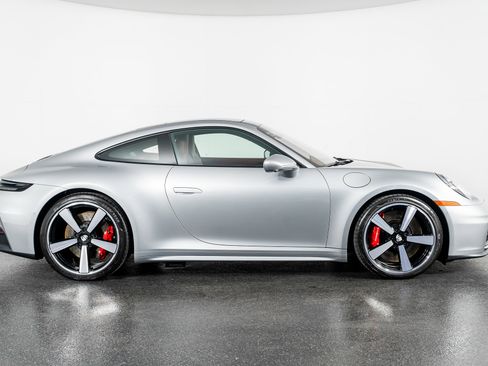 Used 2025 Porsche 911 Carrera S w/ Premium Package image 7