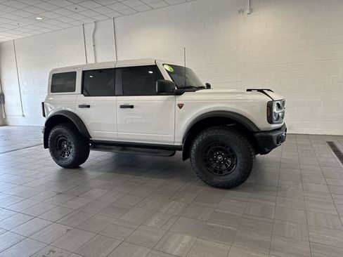 Used 2026 Ford Bronco Badlands AWD/4WD image 6