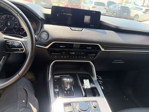 Used 2024 MAZDA CX-90 Plug-In Hybrid w/ Preferred AWD/4WD image 11