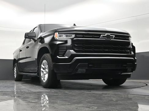 Used 2023 Chevrolet Silverado 1500 RST RWD image 26