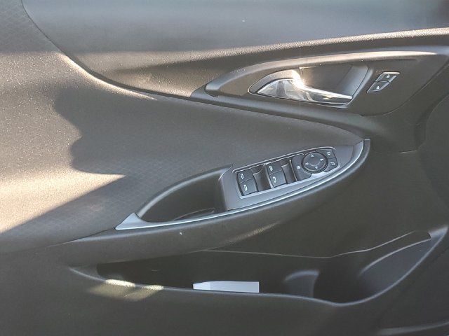 Used 2022 Chevrolet Malibu RS FWD image 14