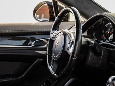 Used 2012 Porsche Panamera Turbo S image 16