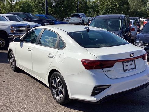 Used 2020 Kia Forte LXS FWD image 6