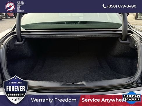 Used 2022 Chrysler 300 Touring image 34