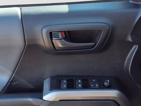 Used 2023 Toyota Tacoma SR5 w/ Technology Package image 16
