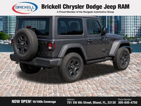 Used 2021 Jeep Wrangler Sport AWD/4WD image 4