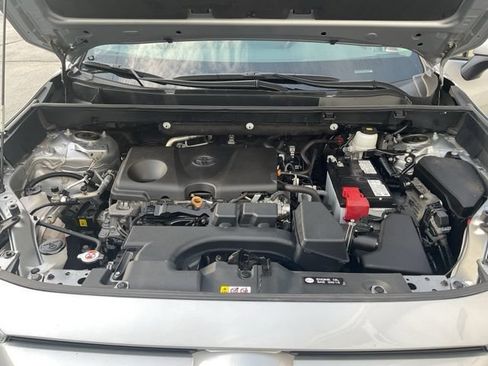 Used 2024 Toyota RAV4 XLE AWD/4WD image 19